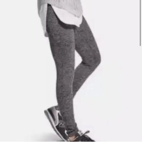 Athleta Pocket Leggings Chevron Herringbone Gray Women's Size XS - Picture 2 of 12